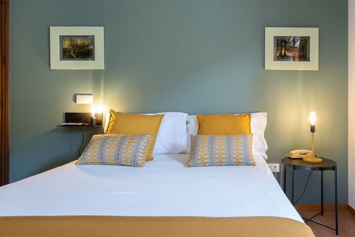 Room 10 of 46