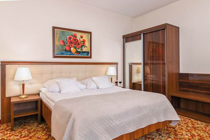 In-room business center
