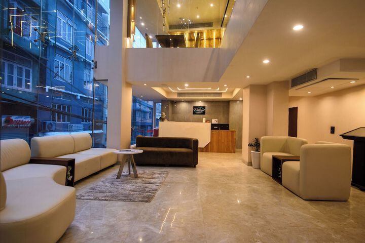 Emerald Hotel