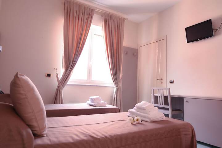 Room 14 of 51