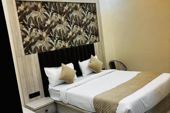 Room 7 of 21