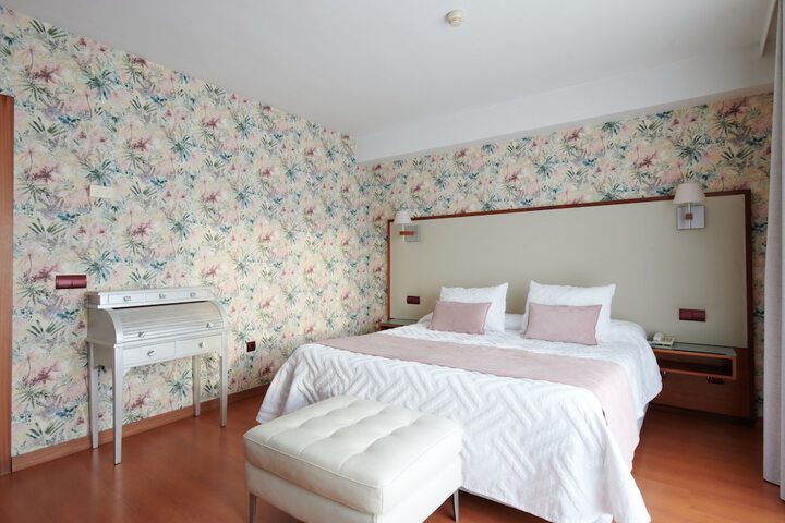 Room 58 of 186