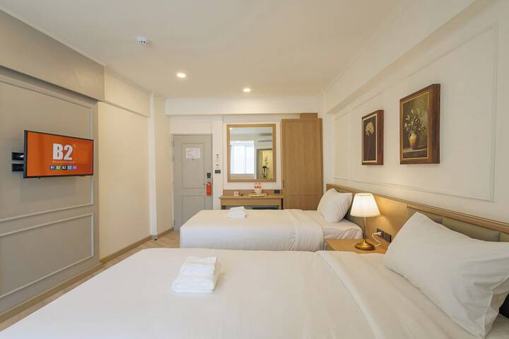 Room 32 of 54