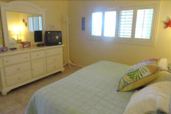 Room 34 of 37