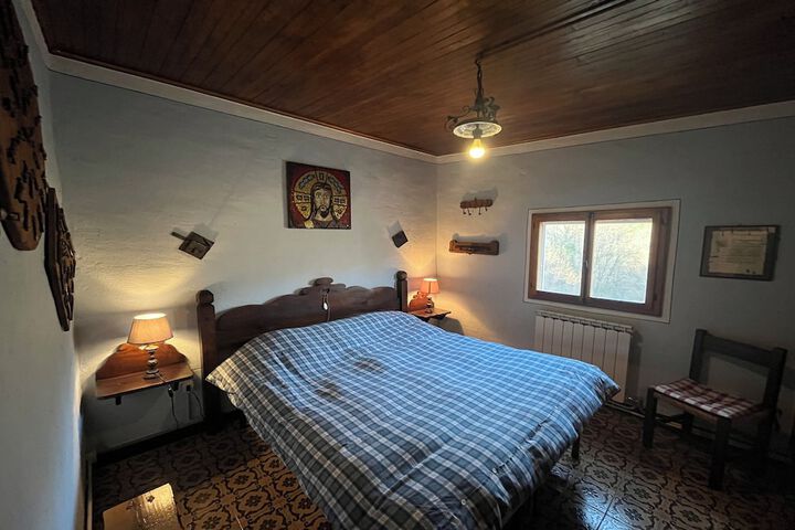 Room 4 of 22