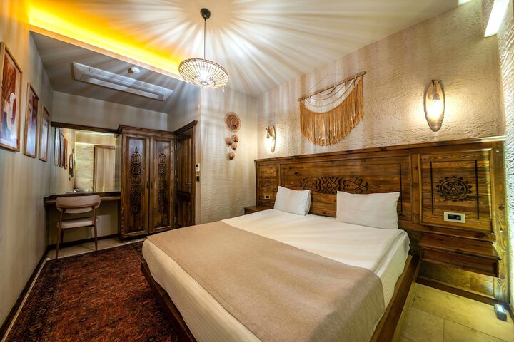 Room 47 of 124