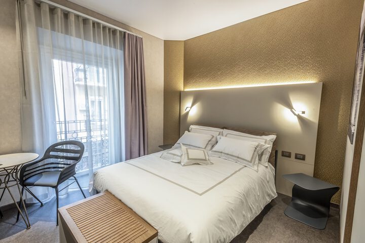 Room 4 of 41
