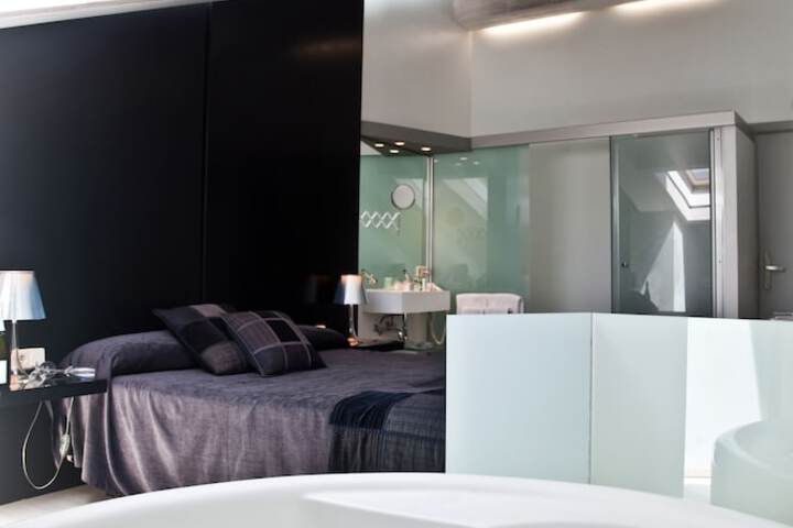 Room 20 of 39