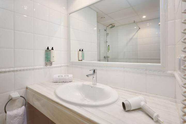 Bath Interior