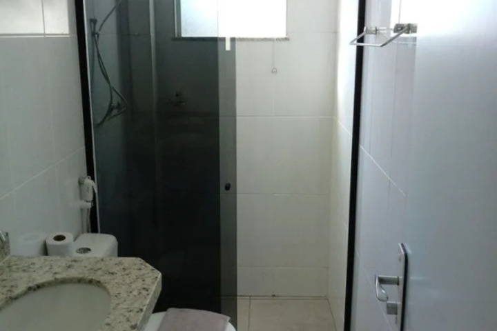 Room 9 of 35