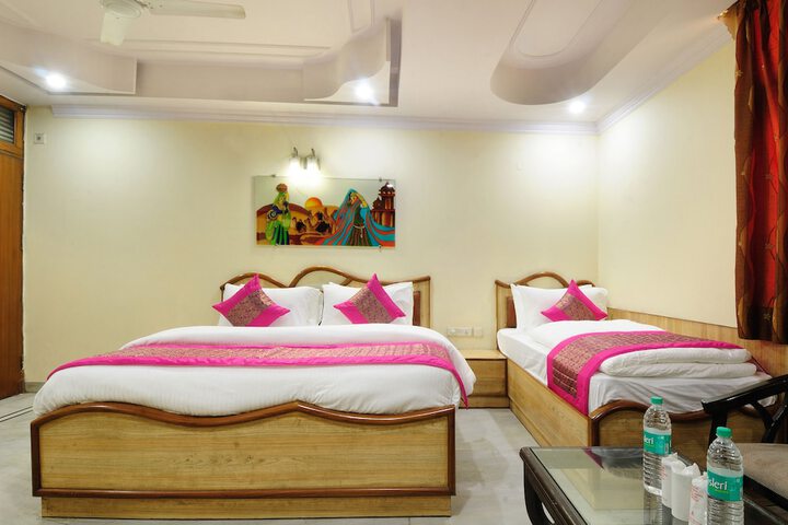 Room 18 of 29
