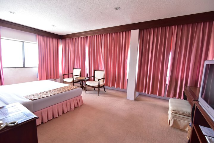 Room 14 of 55