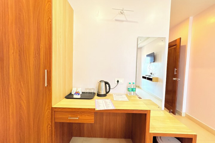 Room 5 of 34