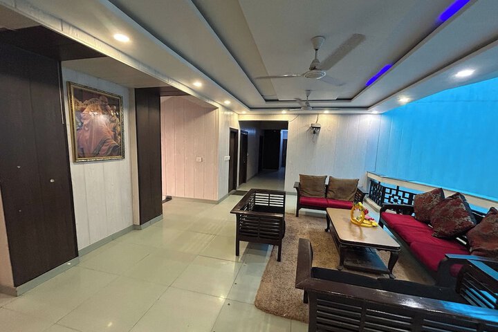 Hotel Interior 3 of 19