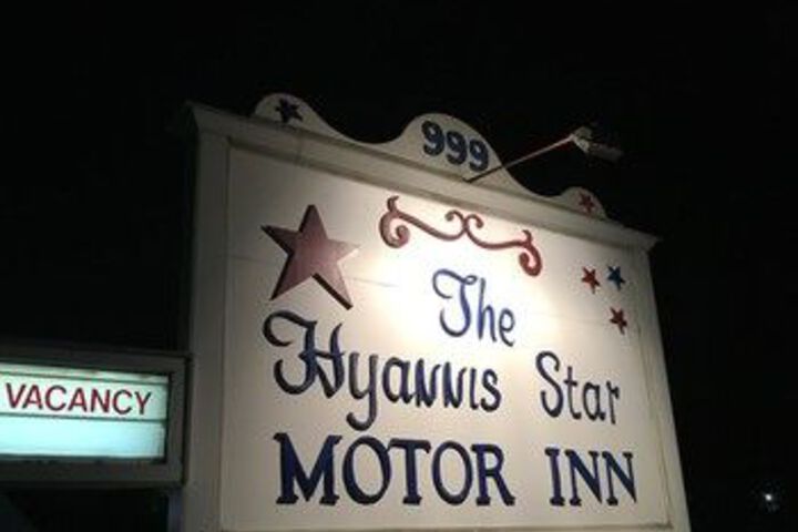 Hotel 11 of 28