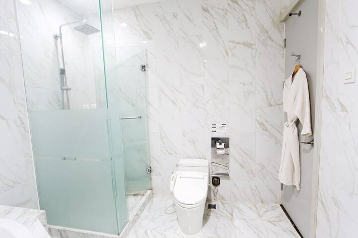 Bath Interior