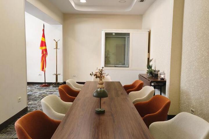 Hotel Entry