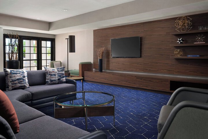 Hotel Interior 2 of 20