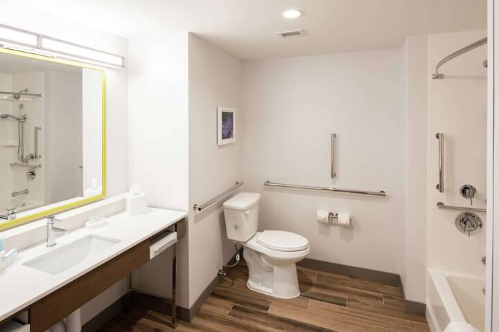 Bathroom shower
