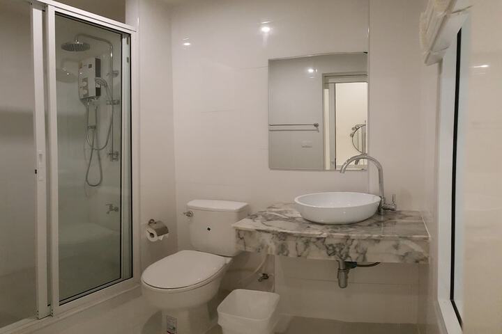 Room 21 of 45