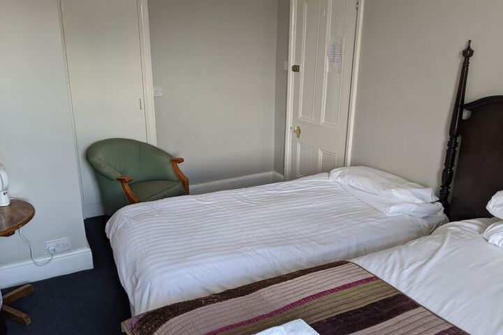 Room 50 of 69