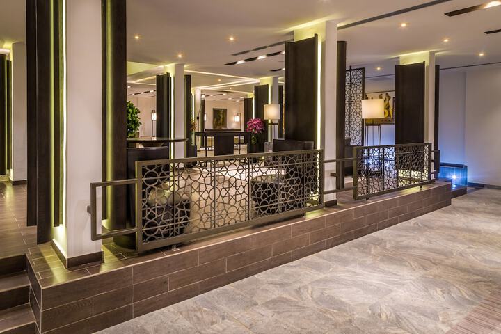 Lobby Photos