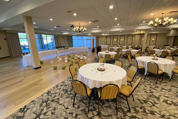 Banquet hall