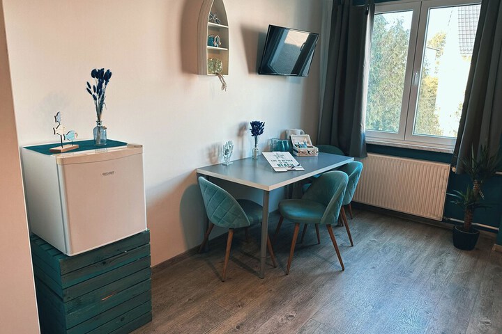Room 32 of 54