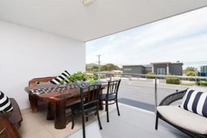 Terrace/Patio 2 of 13