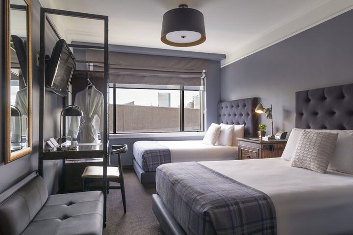 Room 15 of 37