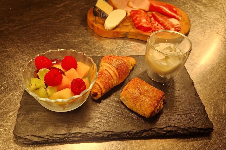 Breakfast meal