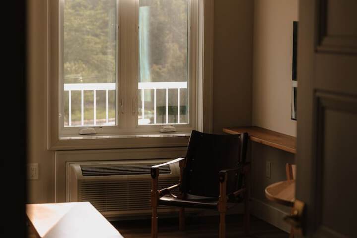 Room 20 of 52