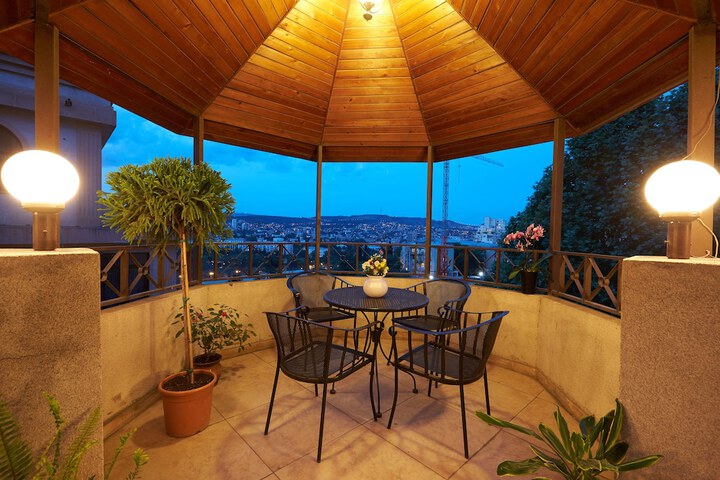Terrace/Patio 126 of 139