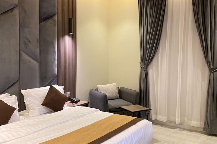 Room 3 of 19