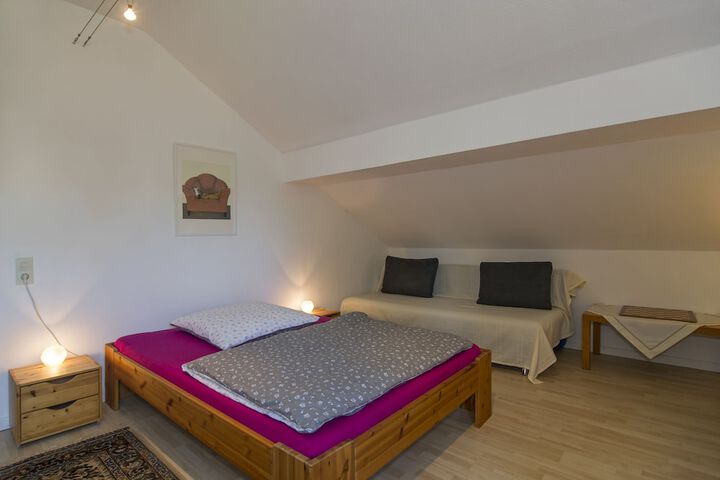 Room 10 of 56