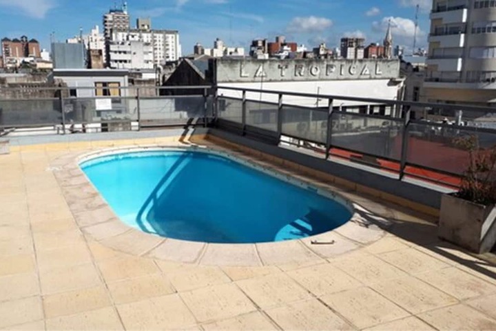 Pool 47 of 90