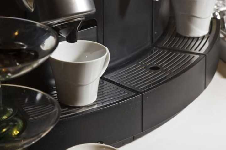 Breakfast/Coffee Service 26 of 34