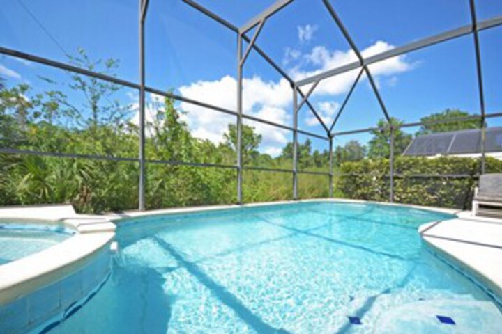 Pool 18 of 34
