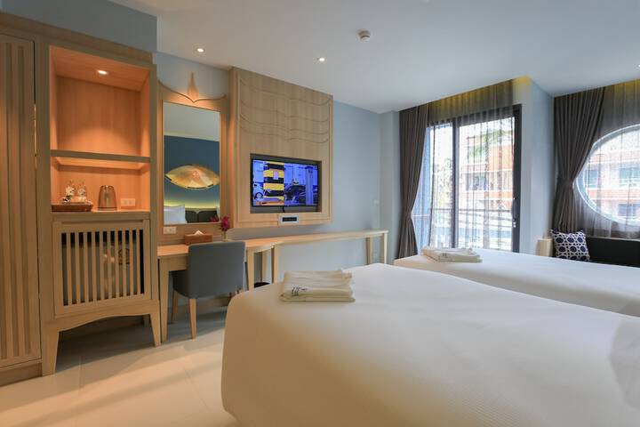 Room 44 of 91