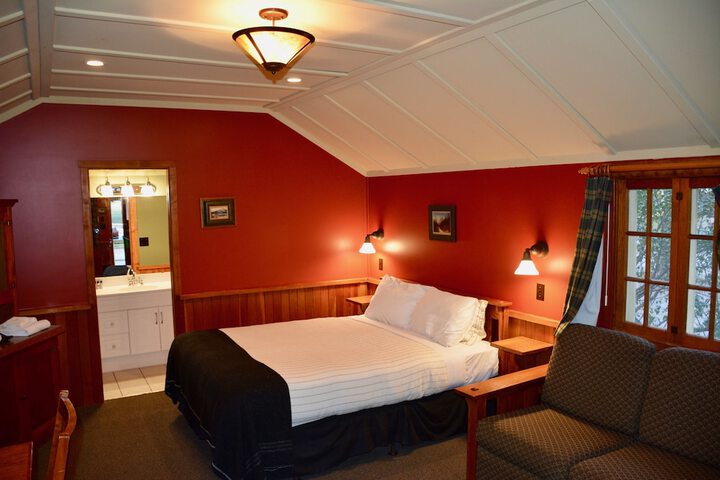 Room 9 of 199