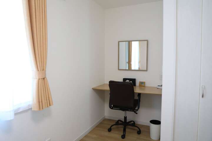 Room 19 of 73