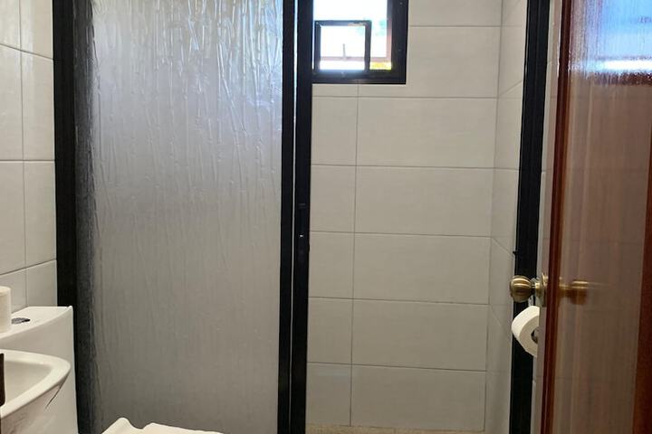 Room 12 of 26