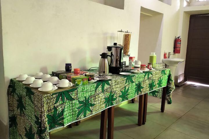 Breakfast/Coffee Service 8 of 14