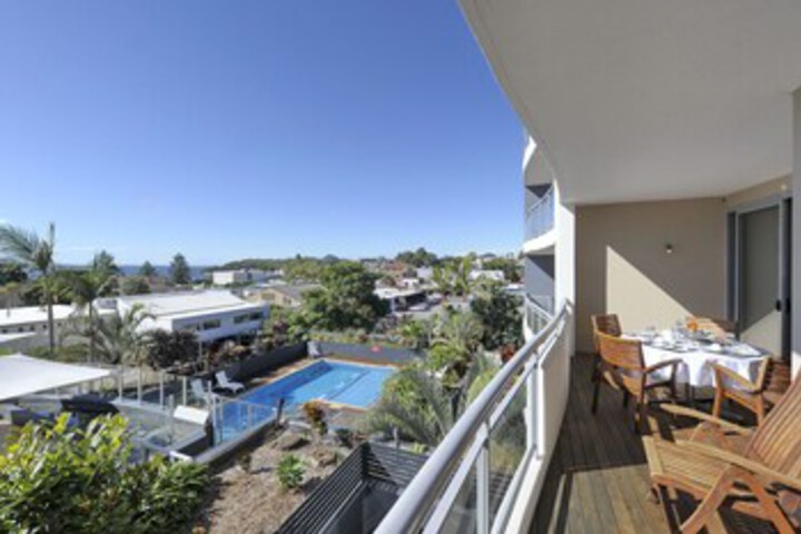 Terrace/Patio 12 of 12