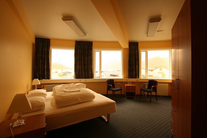 Room 7 of 15