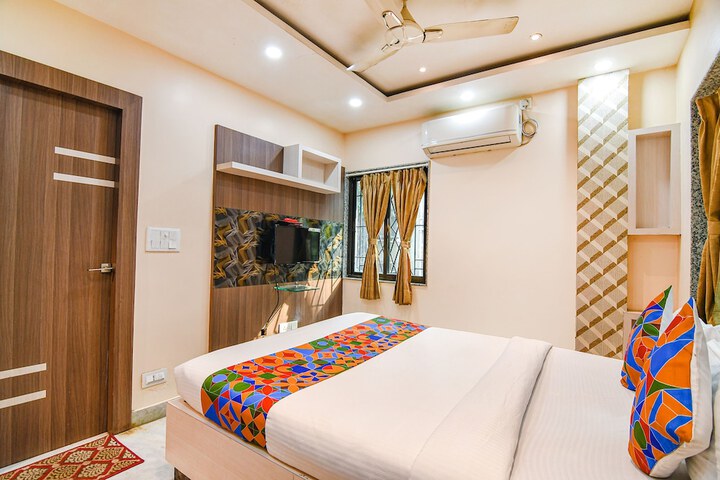 Room 14 of 27