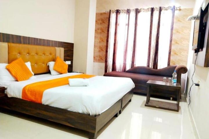Hotel Sukhman Residency