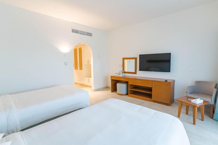 Room 22 of 163