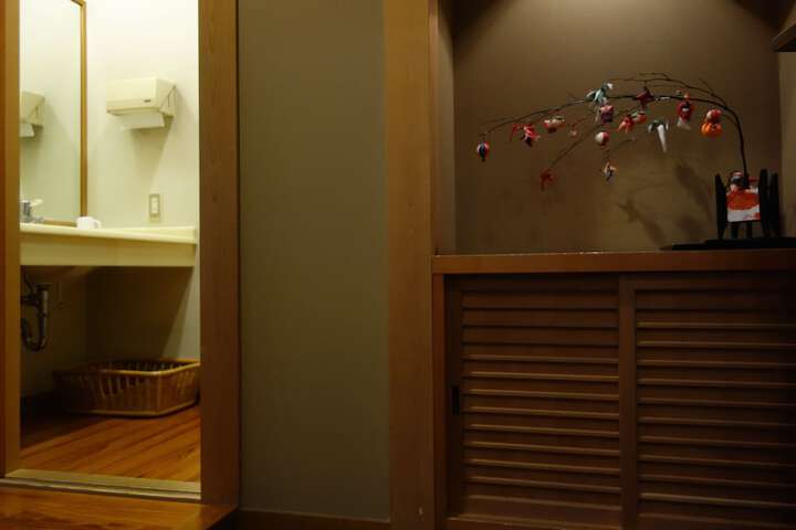 Room 10 of 79