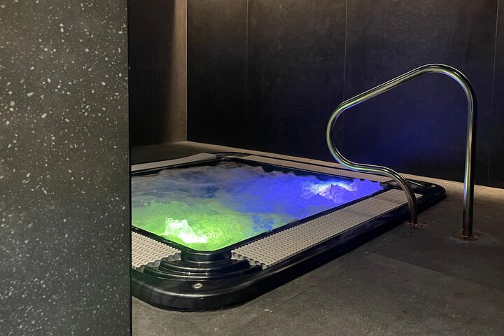Relaxing Spa